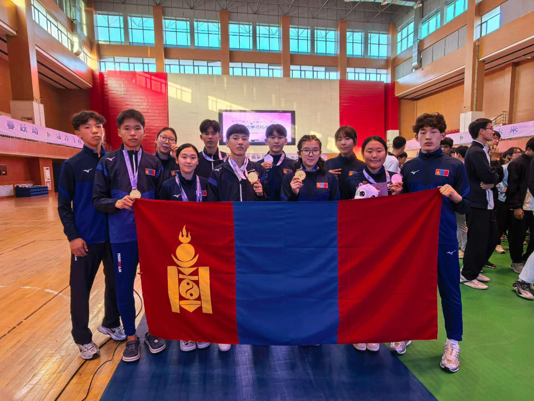 Монголын тамирчид Олон улсын хүүхдийн спортын наадмаас 21 медаль хүртээд байна